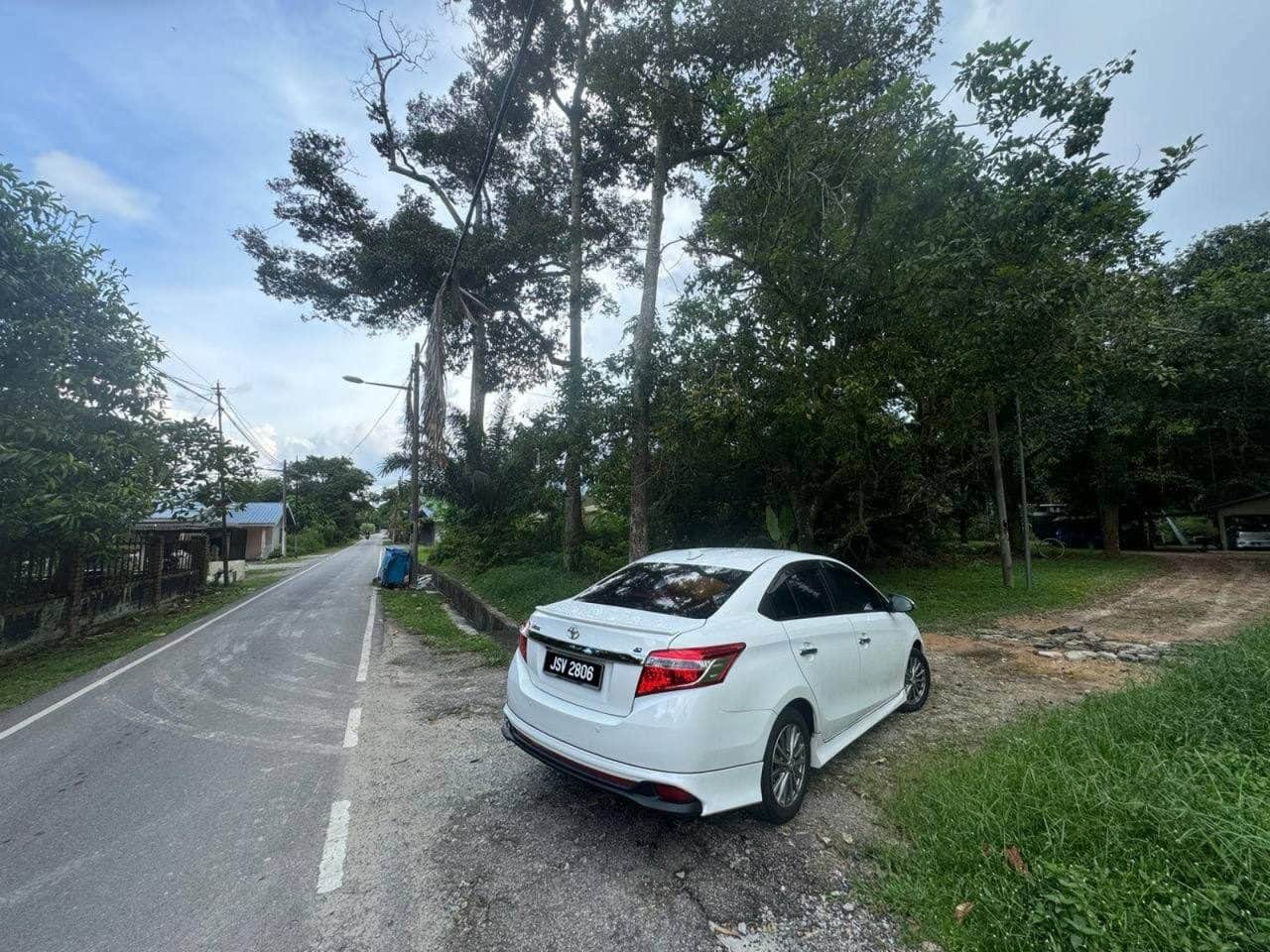 Tanah 0.95 Ekar Freehold Kg Merbau Sembak Sungai Buloh Tepi Jalan Ada Rumah Sewa