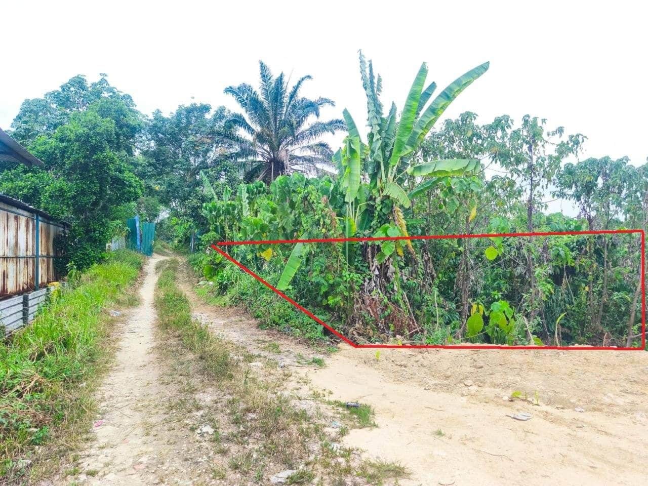Tanah Pertanian 0.9 Ekar Freehold Bukit Serdang