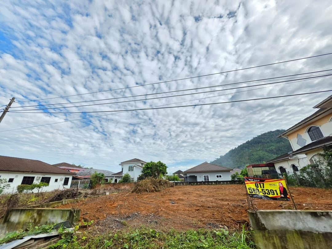 Tanah Lot Banglo 5,400 Kaki Persegi Bukit Jana Kamunting