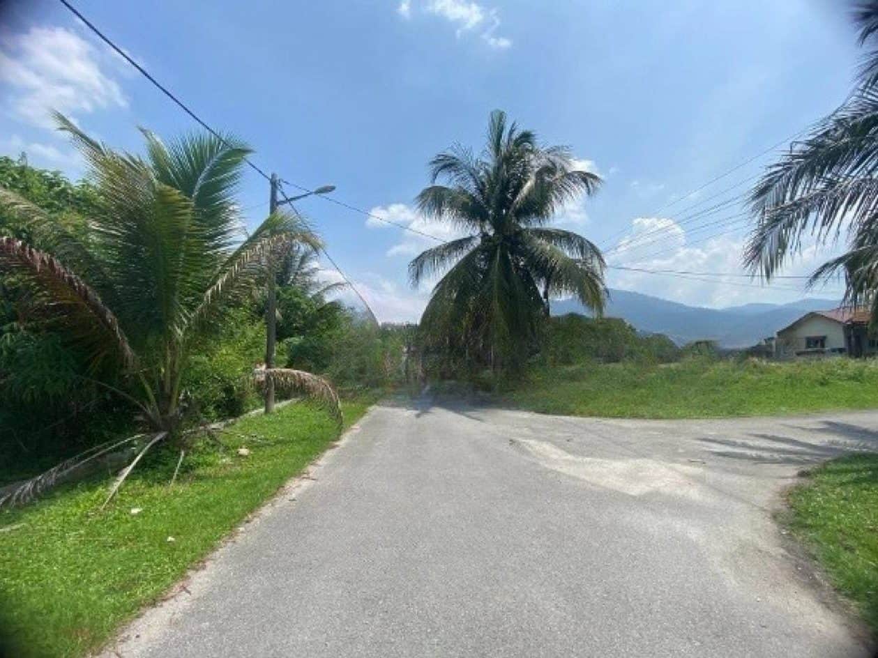 Tanah Kediaman RPT Batu 10 Chemor Perak 3600 Sqft Lot Tepi Kos Rendah
